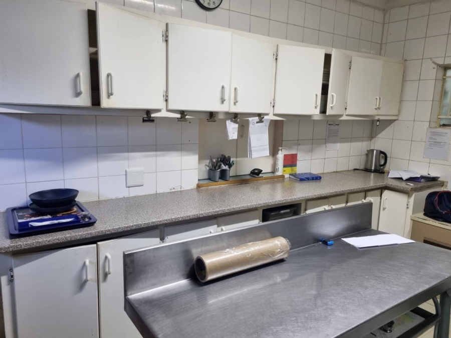 Commercial Property for Sale in Universitas Free State